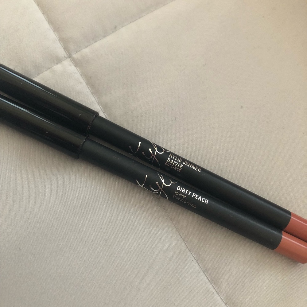 NEW Kylie Cosmetics lipliners